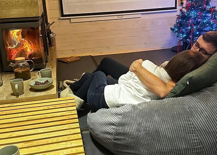 Forest Hugs славсько Khashchovanoye